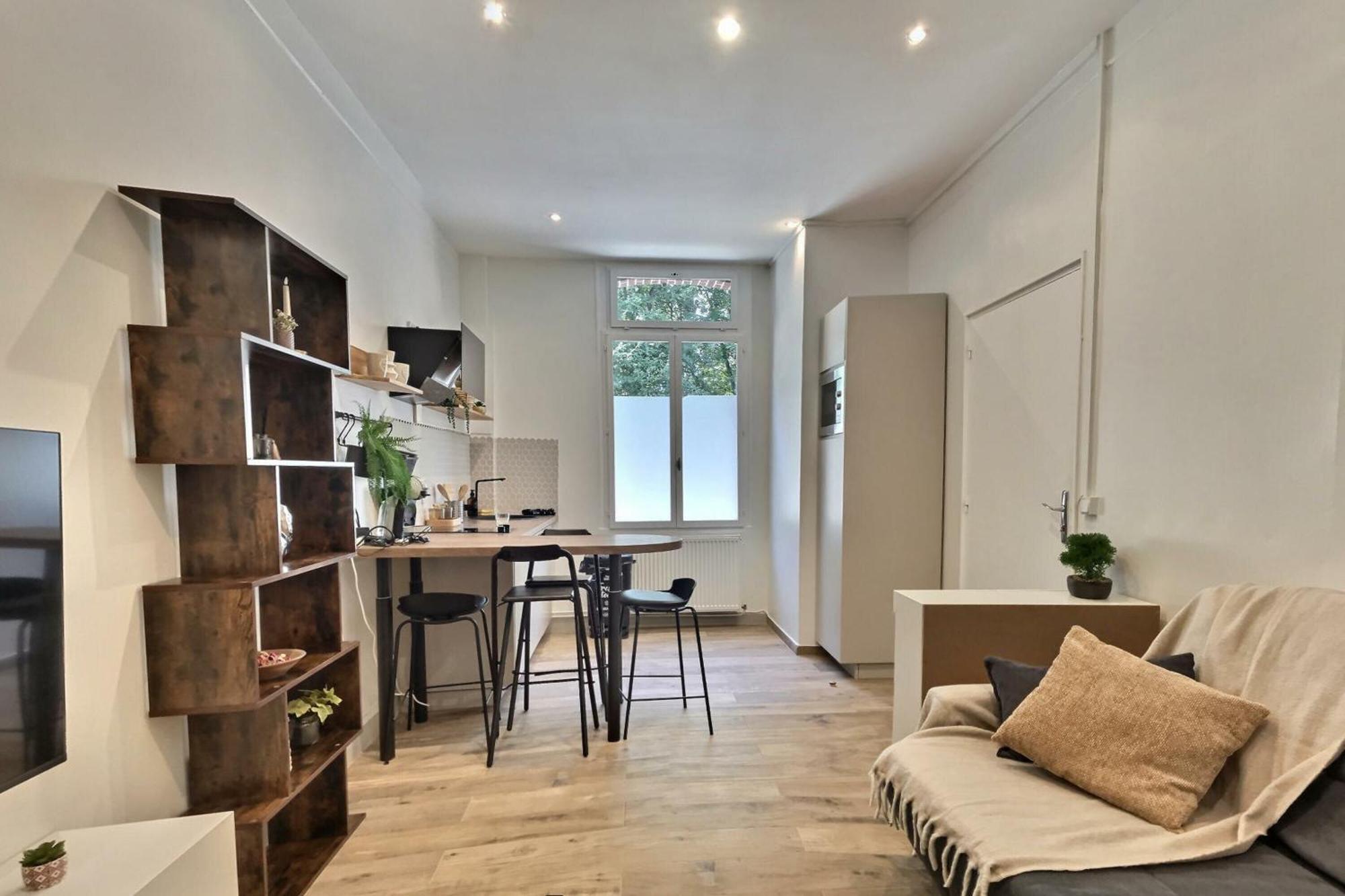 Apartment Bel Rdc Detente Balneo & Cine & Terrasse Proche Centre Gare *